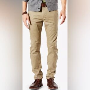 Docker Men's Tan Where Jeans End And Kakis Begin